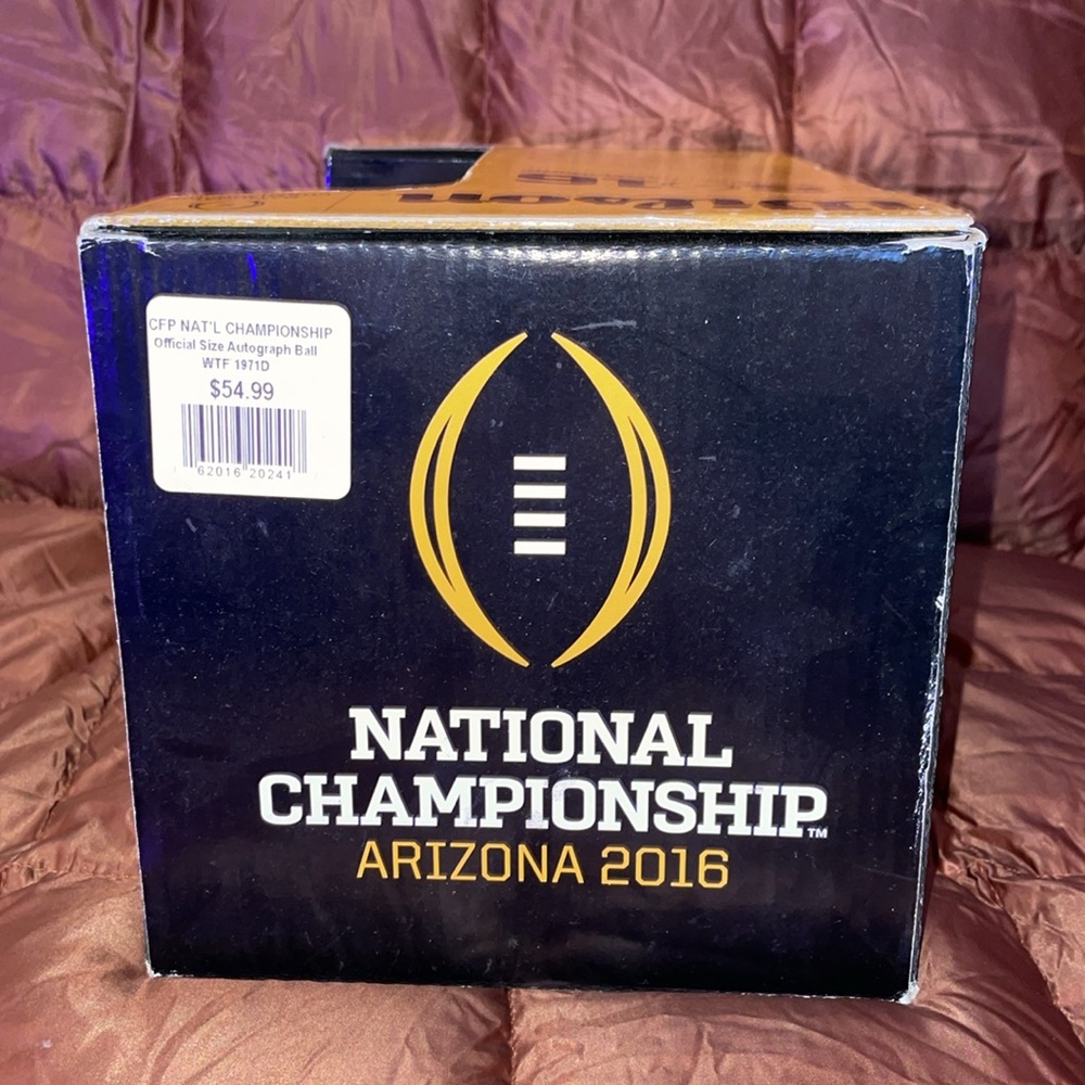 NWT Wilson National Championship Autograph for signatures Football. - Picture 5 of 7
